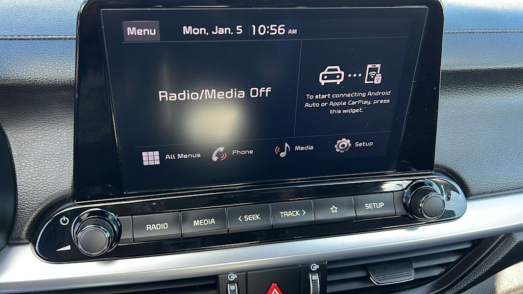 Thumbnail: 2023 Kia Forte - 14