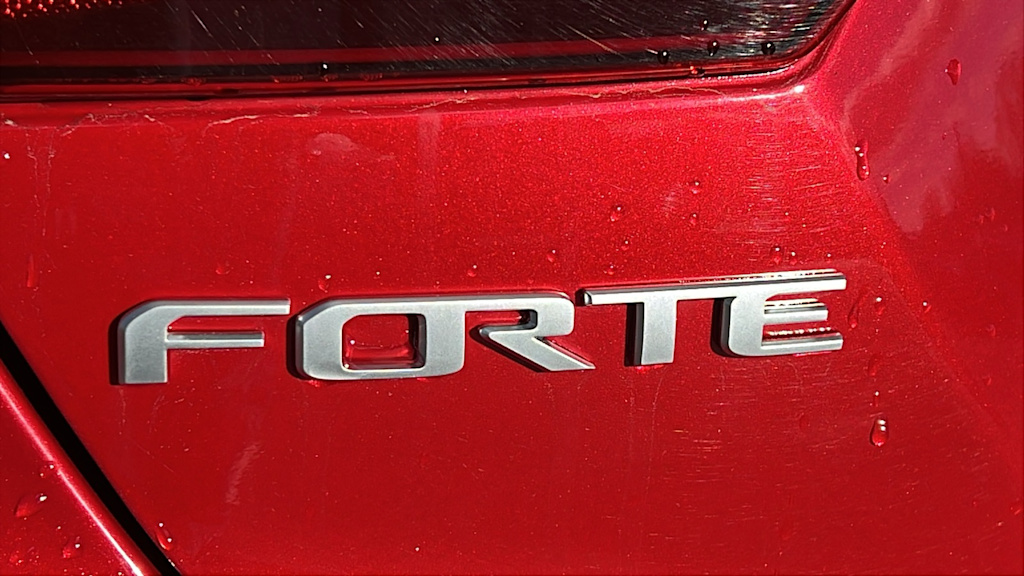 Thumbnail: 2023 Kia Forte - 7