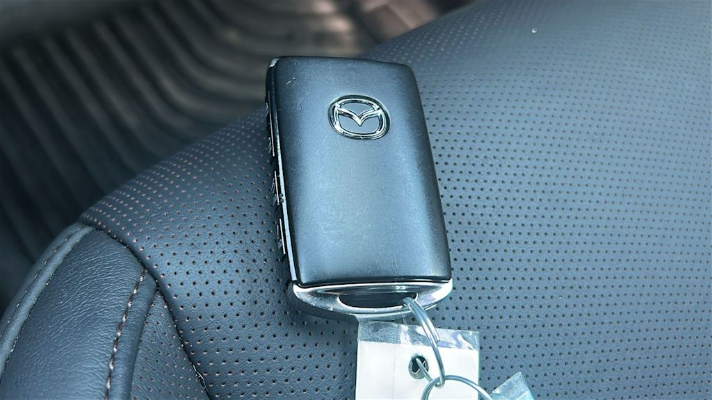 Thumbnail: 2025 Mazda CX-30 - 18