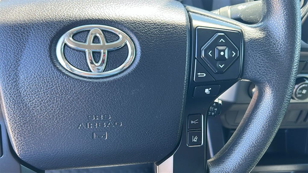 Thumbnail: 2020 Toyota Tacoma - 20