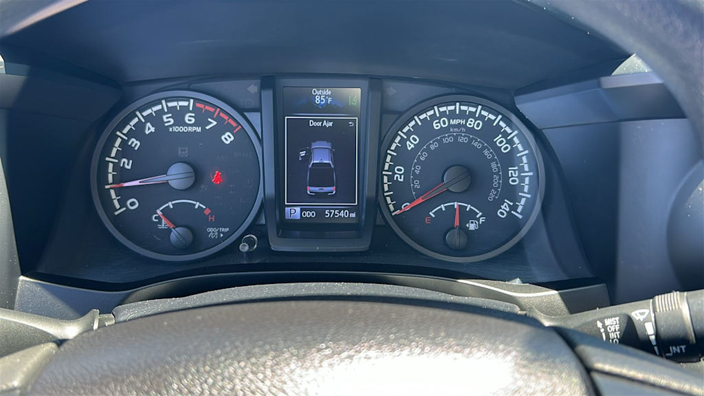 Thumbnail: 2020 Toyota Tacoma - 12