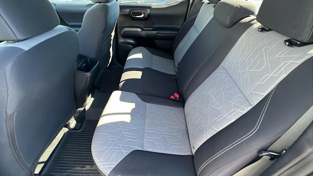 Thumbnail: 2021 Toyota Tacoma - 12