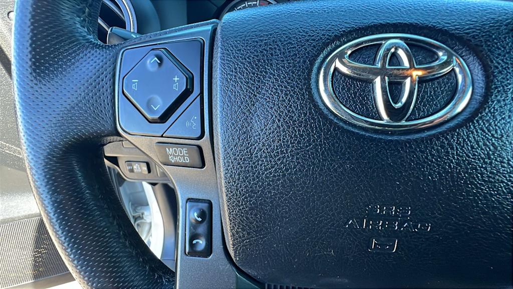 Thumbnail: 2021 Toyota Tacoma - 26