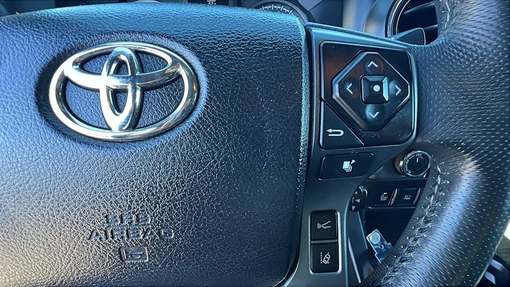 Thumbnail: 2021 Toyota Tacoma - 27