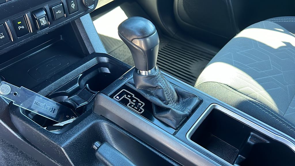 Thumbnail: 2021 Toyota Tacoma - 15