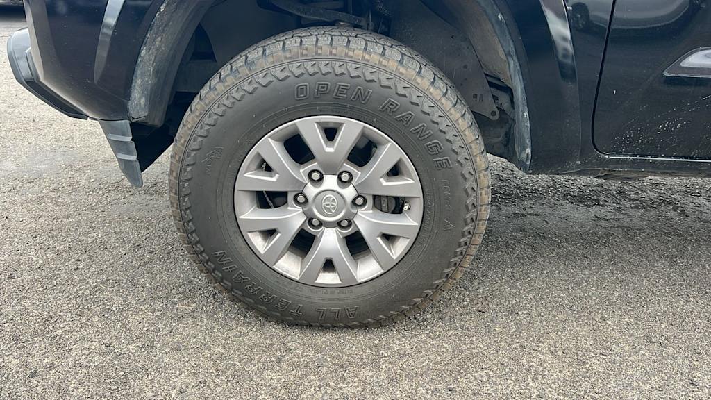 Thumbnail: 2019 Toyota Tacoma - 7