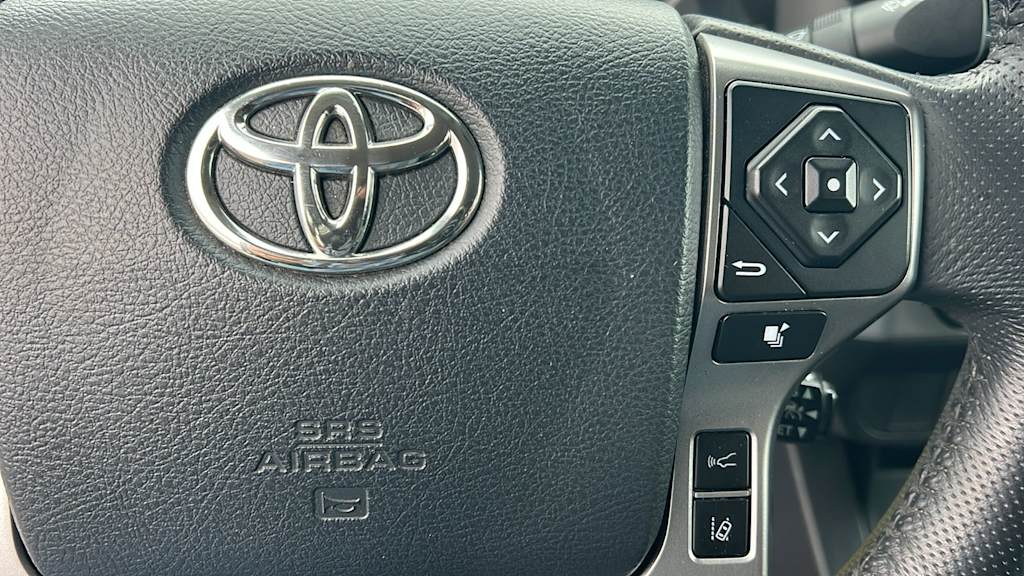 Thumbnail: 2019 Toyota Tacoma - 19