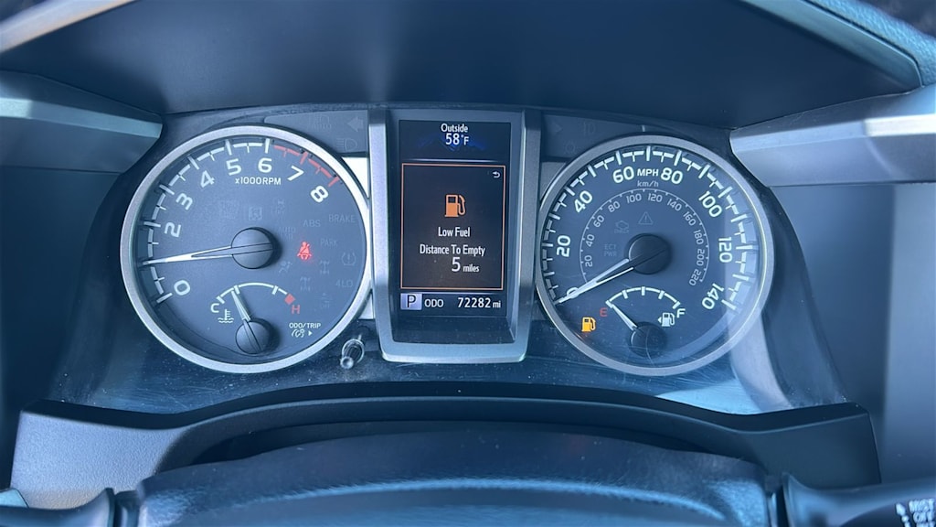 Thumbnail: 2019 Toyota Tacoma - 15