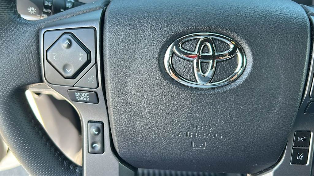 Thumbnail: 2021 Toyota Tacoma - 26
