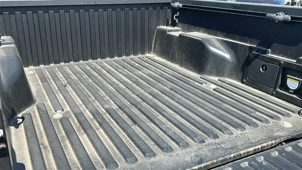 Thumbnail: 2021 Toyota Tacoma - 16