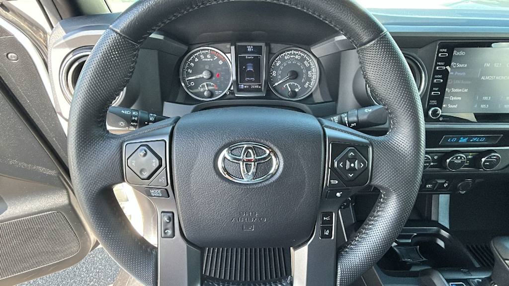 Thumbnail: 2021 Toyota Tacoma - 9