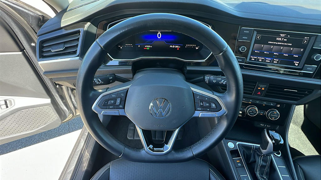 Thumbnail: 2024 Volkswagen Jetta - 9