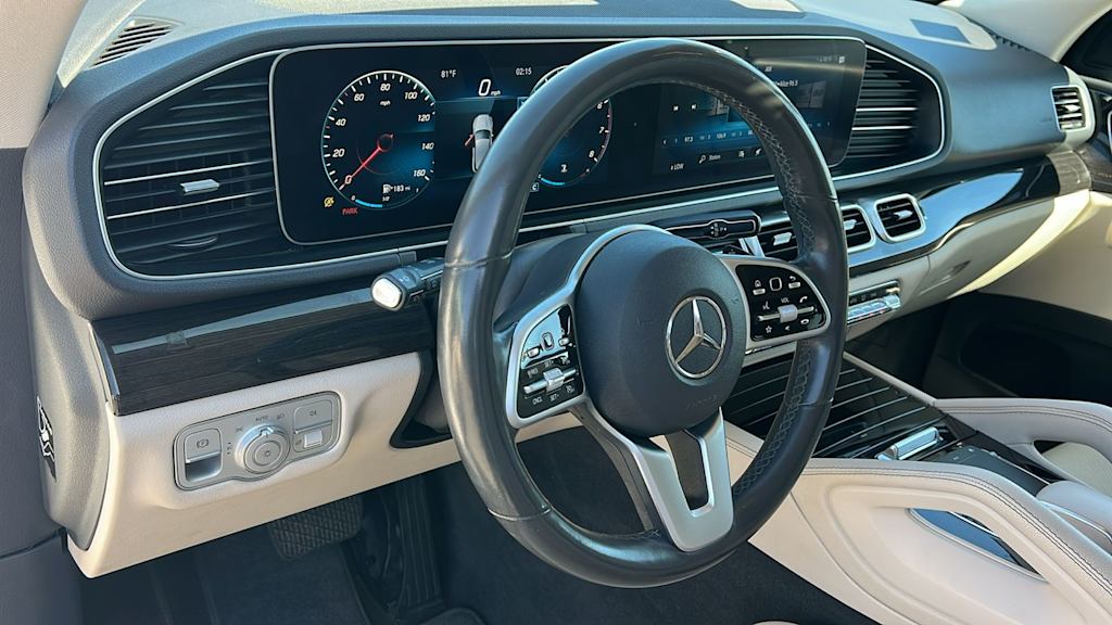 Thumbnail: 2020 Mercedes-Benz GLE - 2