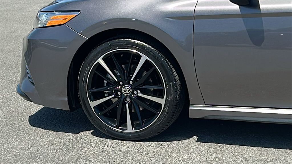 Thumbnail: 2020 Toyota Camry - 8