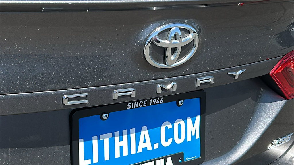 Thumbnail: 2020 Toyota Camry - 7