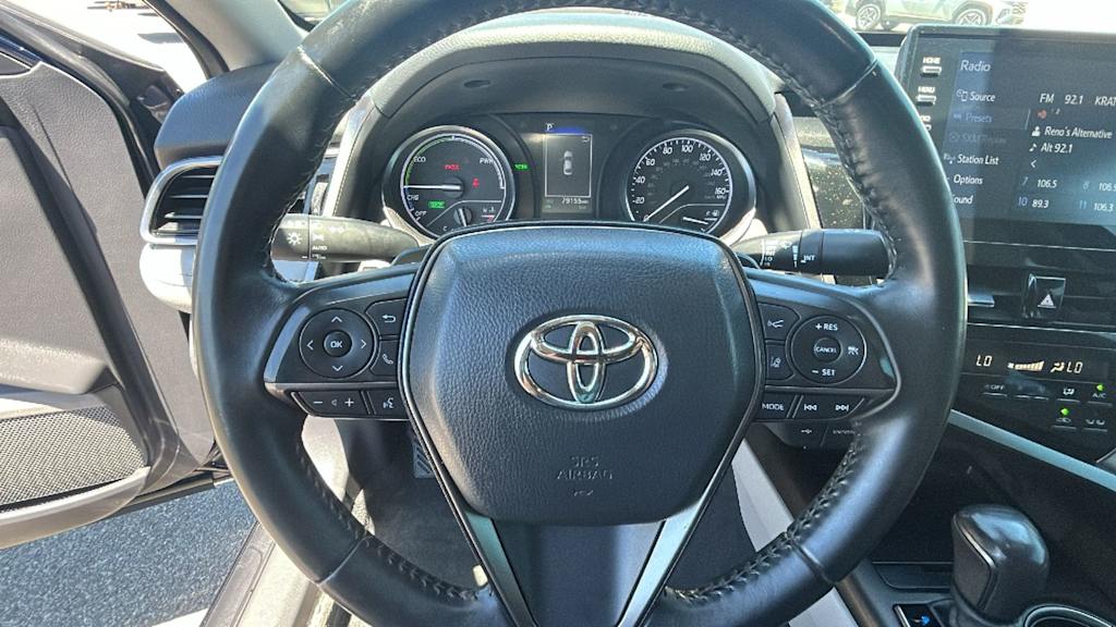 Thumbnail: 2022 Toyota Camry - 9