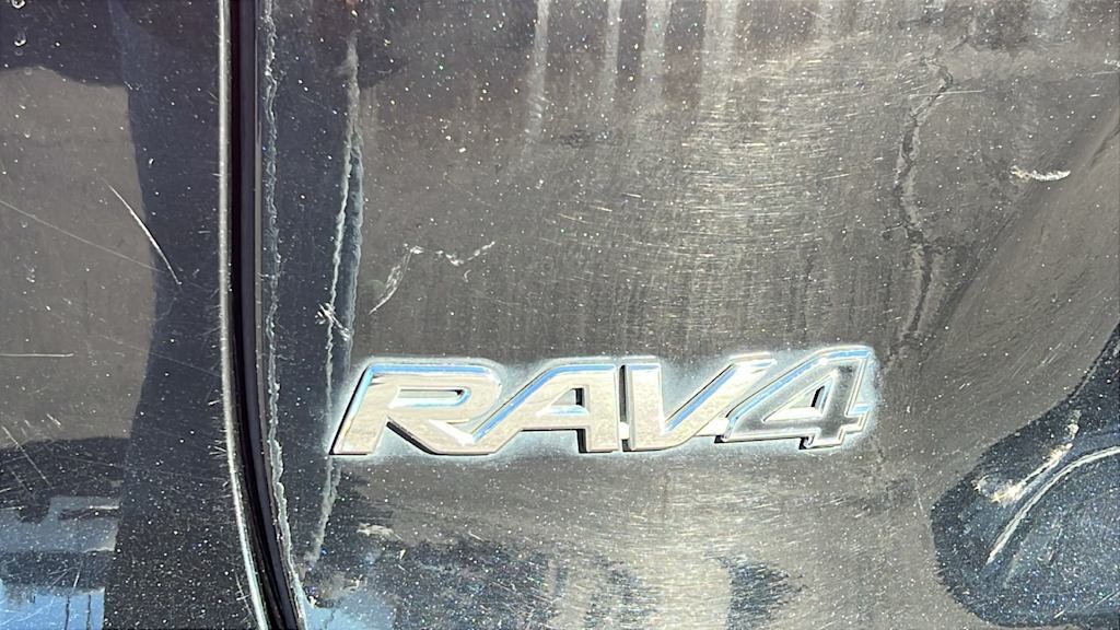 Thumbnail: 2020 Toyota RAV4 - 7