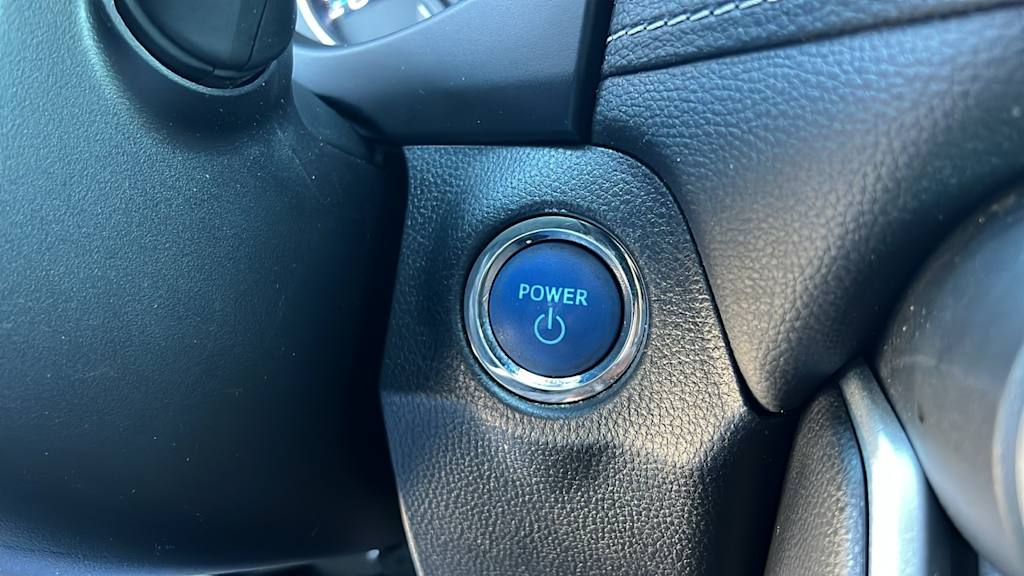 Thumbnail: 2020 Toyota RAV4 - 25