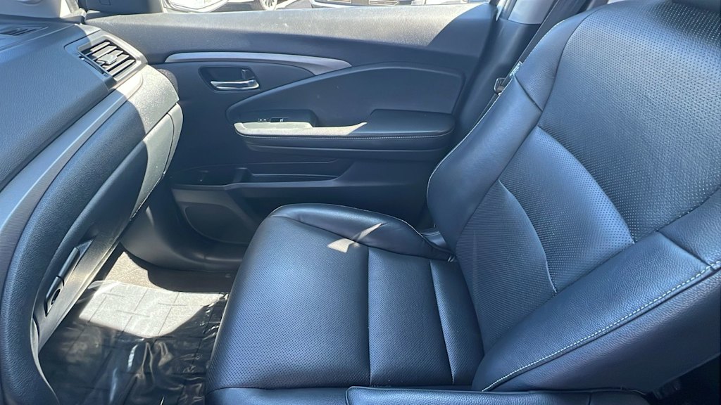 Thumbnail: 2023 Honda Ridgeline - 11