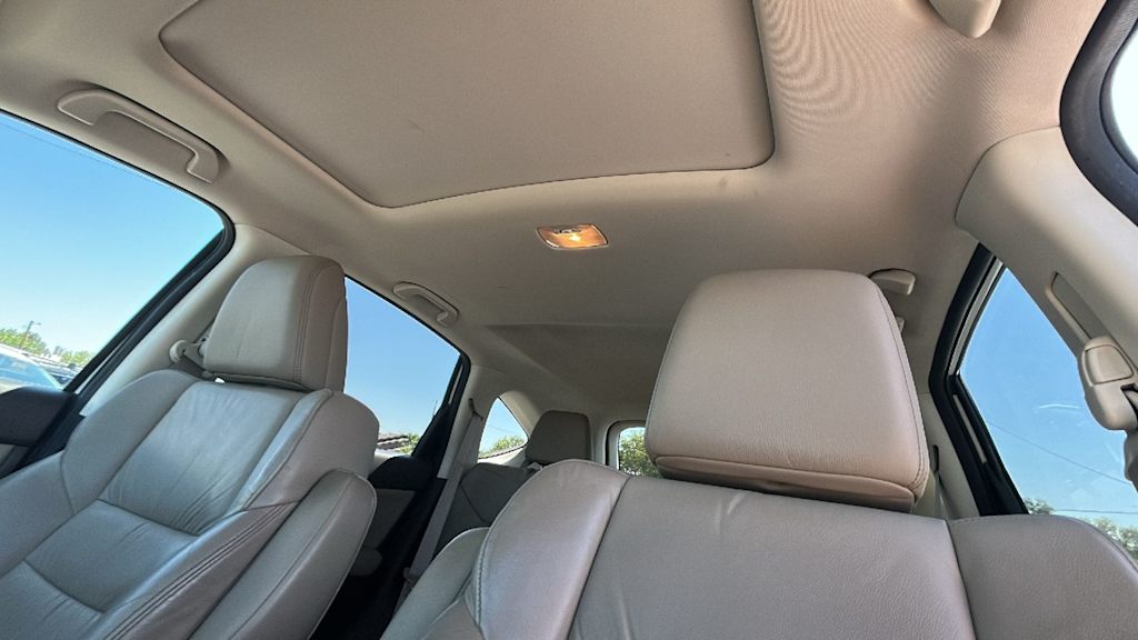 Thumbnail: 2012 Honda CR-V - 22