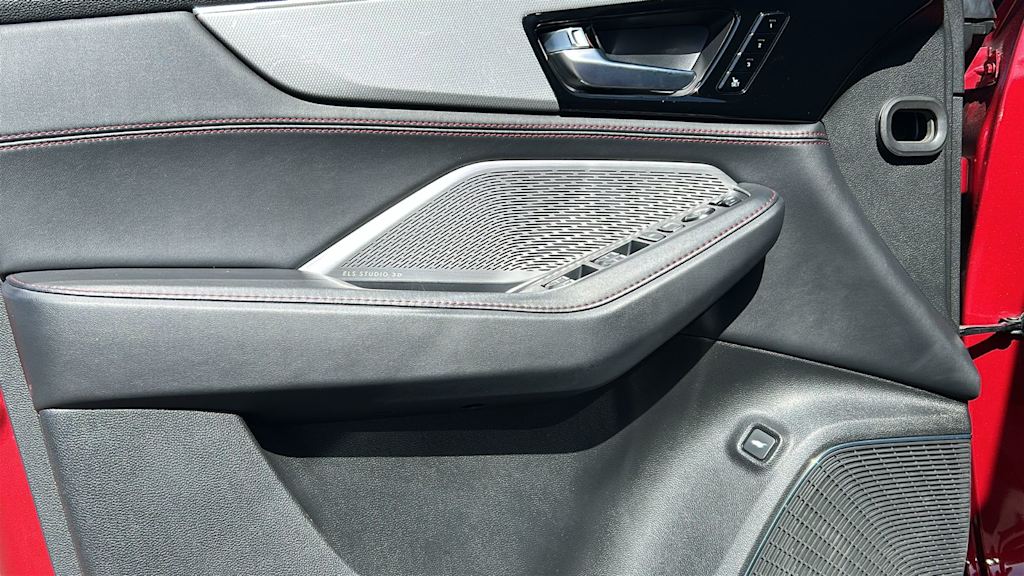 Thumbnail: 2022 Acura MDX - 28