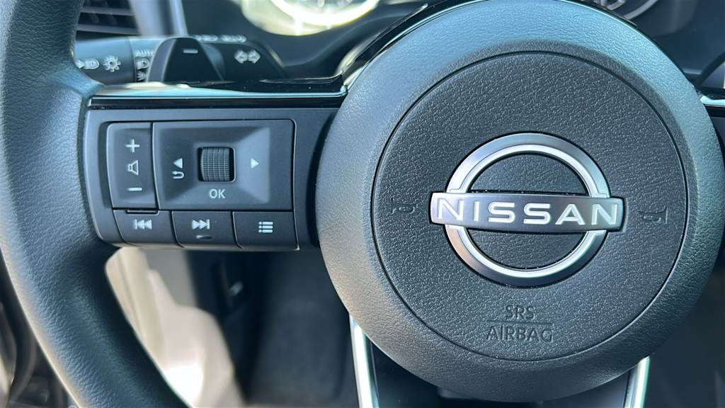Thumbnail: 2023 Nissan Rogue - 26