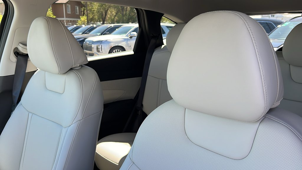 Thumbnail: 2025 Hyundai Tucson - 10