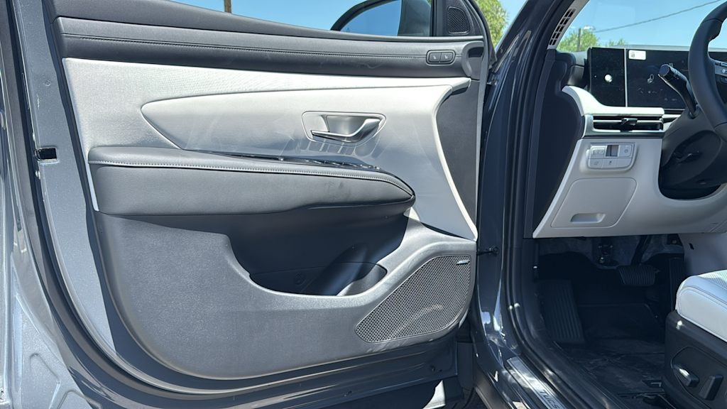 Thumbnail: 2025 Hyundai Tucson - 28