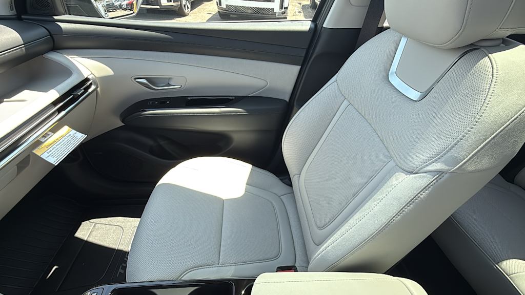 Thumbnail: 2025 Hyundai Tucson - 10