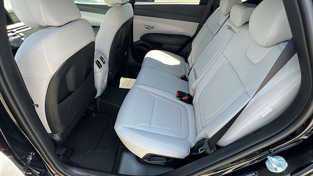 Thumbnail: 2025 Hyundai Tucson - 12