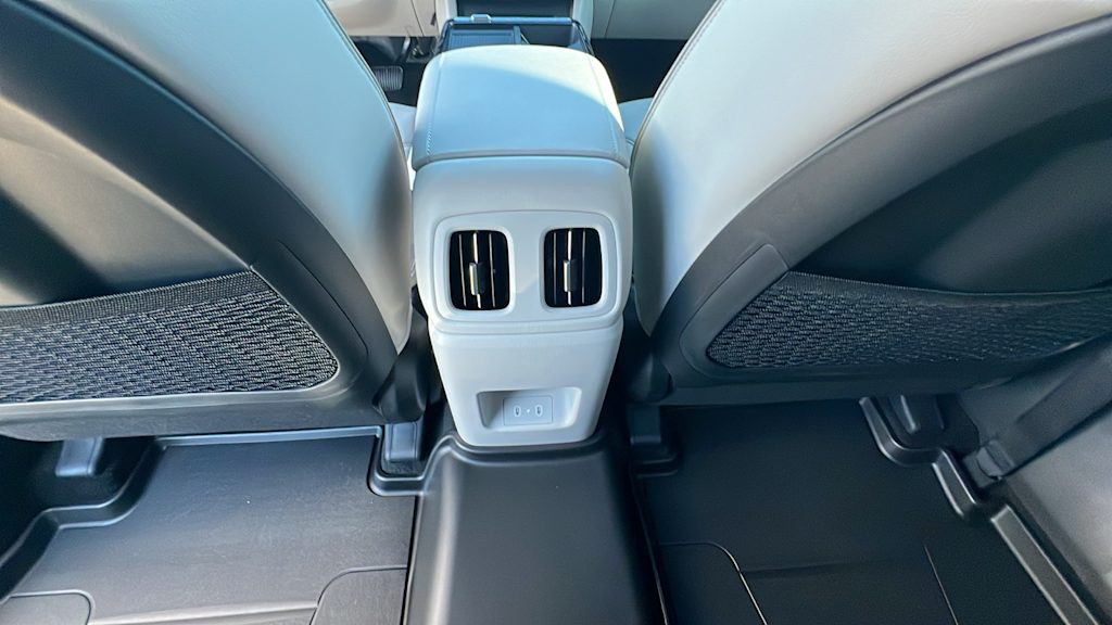 2025 Hyundai Tucson Limited 23