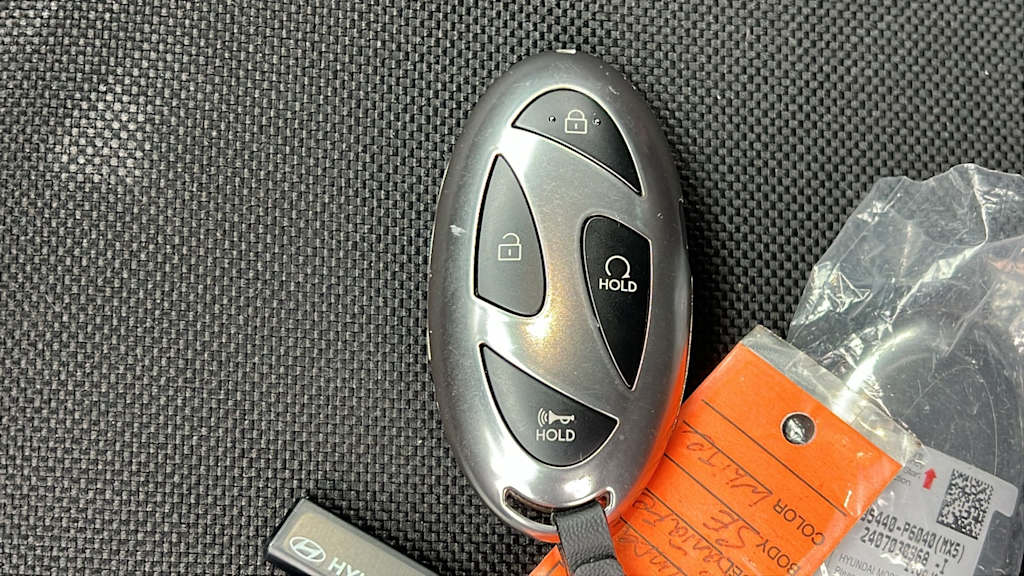 Thumbnail: 2025 Hyundai Santa Fe - 14