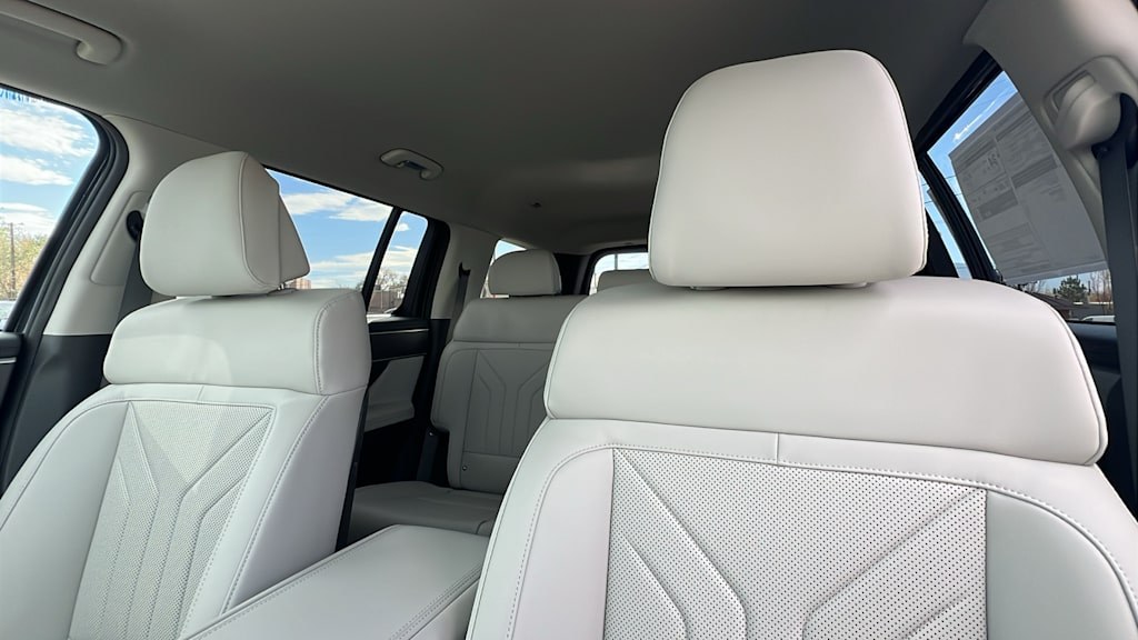 Thumbnail: 2026 Hyundai Santa Fe - 10