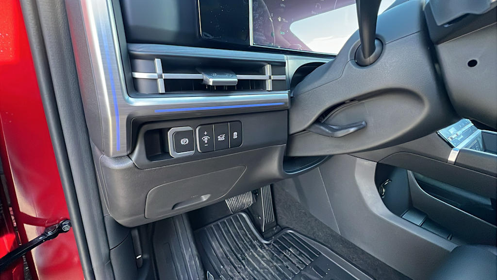 2025 Hyundai Santa Fe Limited 30