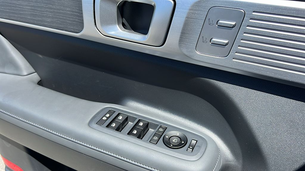 Thumbnail: 2025 Hyundai Santa Fe - 7