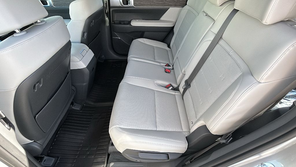 Thumbnail: 2026 Hyundai Santa Fe - 8