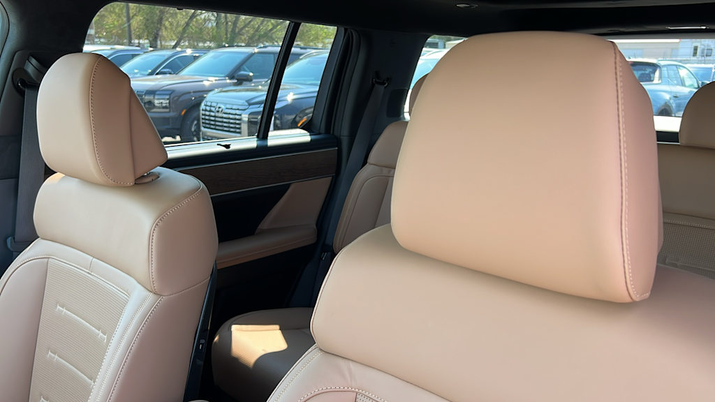 Thumbnail: 2026 Hyundai Santa Fe - 10