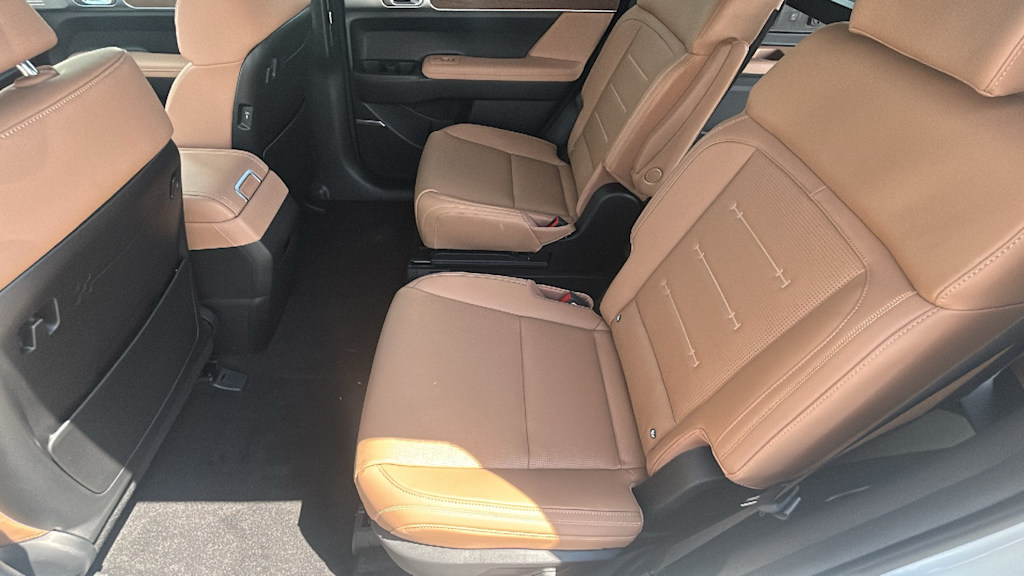 Thumbnail: 2026 Hyundai Santa Fe - 10