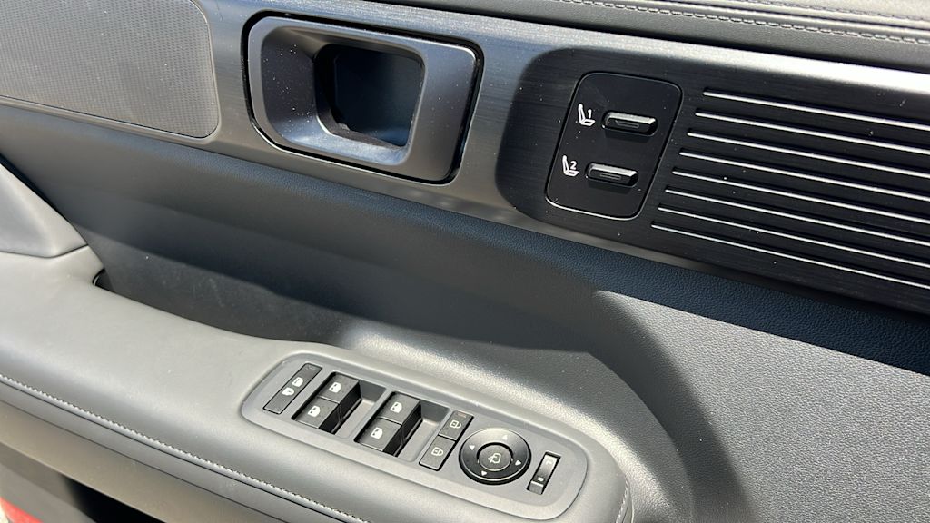 Thumbnail: 2025 Hyundai Santa Fe - 7