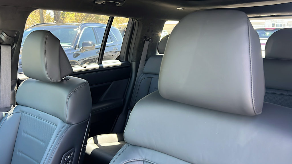 Thumbnail: 2025 Hyundai Santa Fe - 10