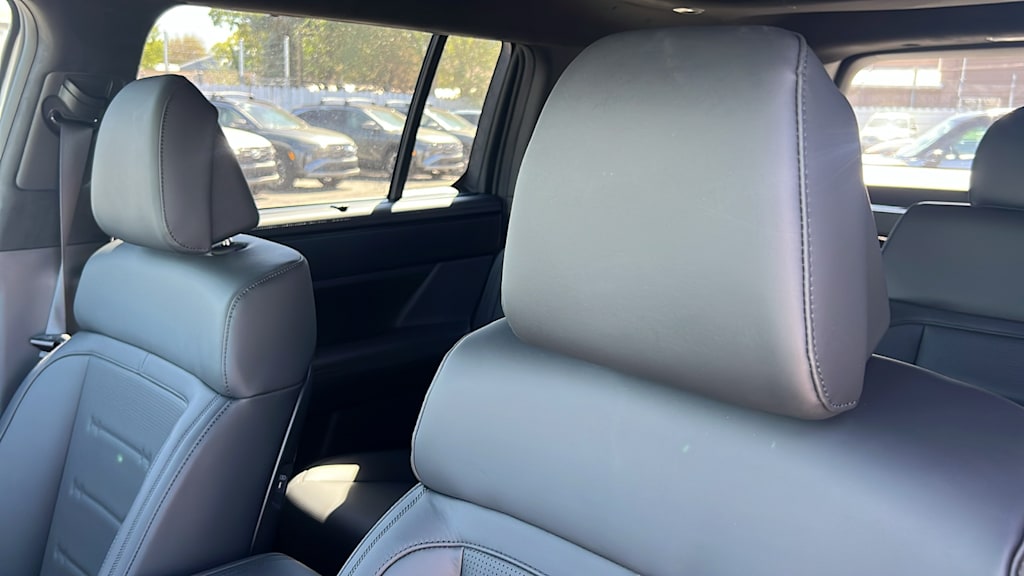 Thumbnail: 2026 Hyundai Santa Fe - 10