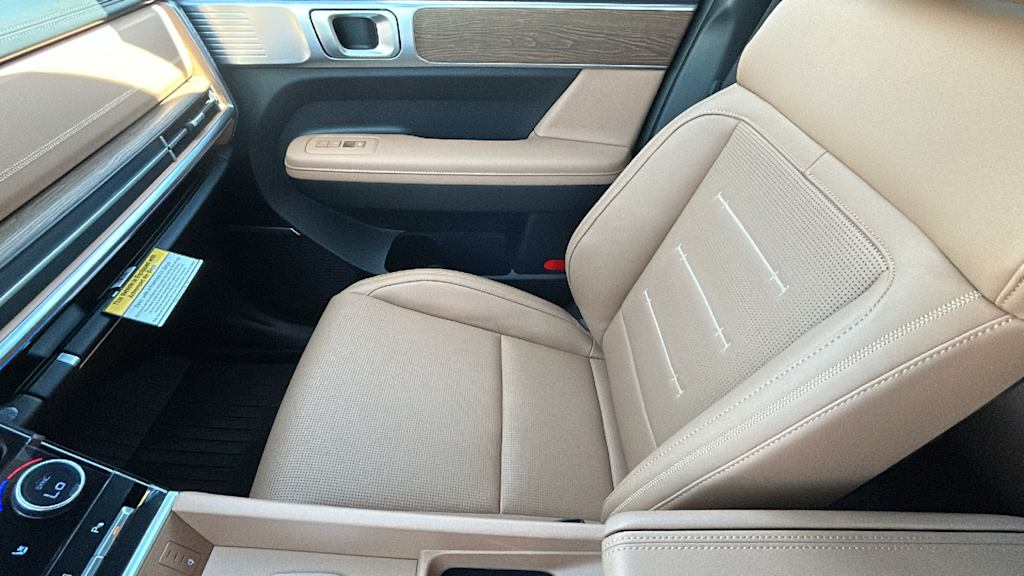 Thumbnail: 2026 Hyundai Santa Fe - 11