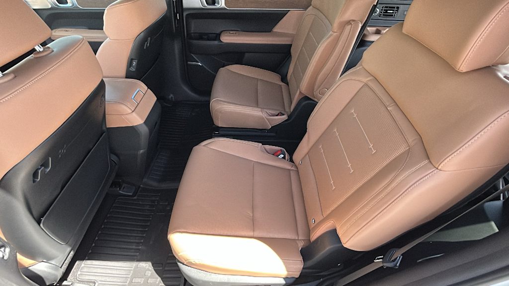 Thumbnail: 2026 Hyundai Santa Fe - 12