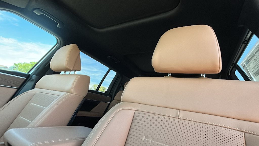 Thumbnail: 2026 Hyundai Santa Fe - 10