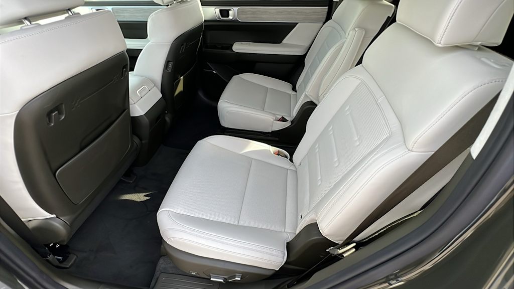 Thumbnail: 2025 Hyundai Santa Fe - 12