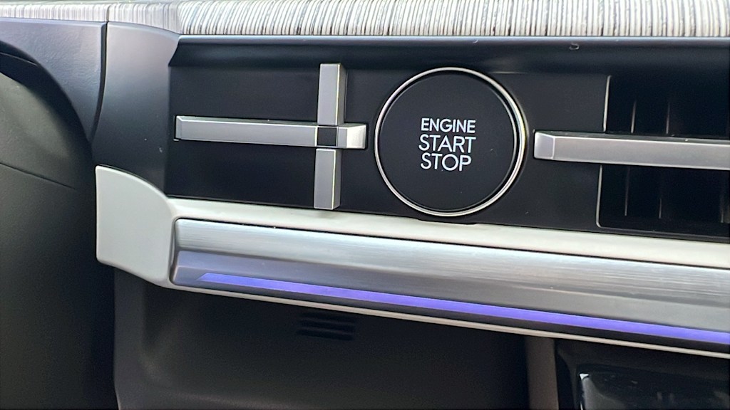 Thumbnail: 2025 Hyundai Santa Fe - 25