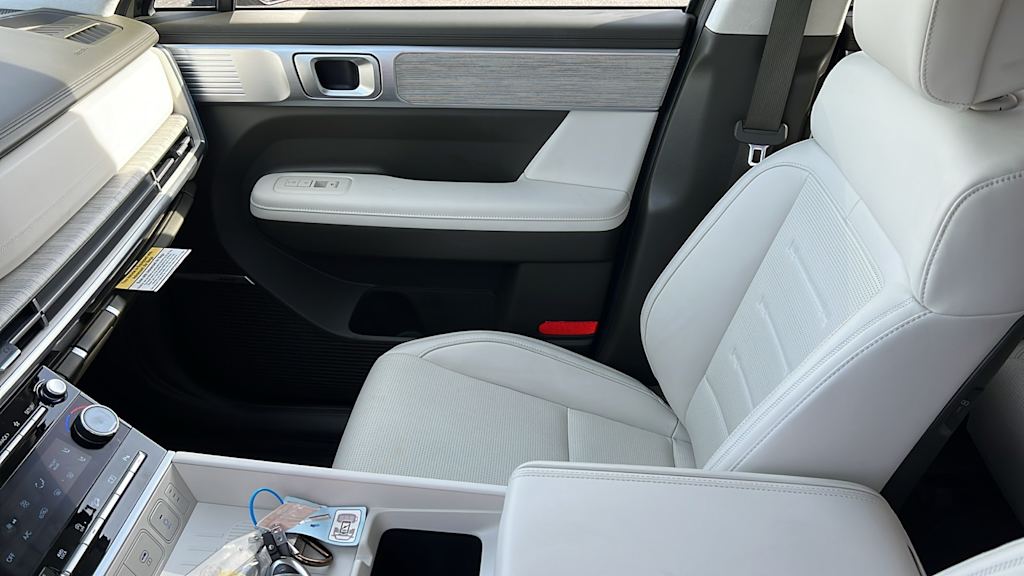 Thumbnail: 2025 Hyundai Santa Fe - 11