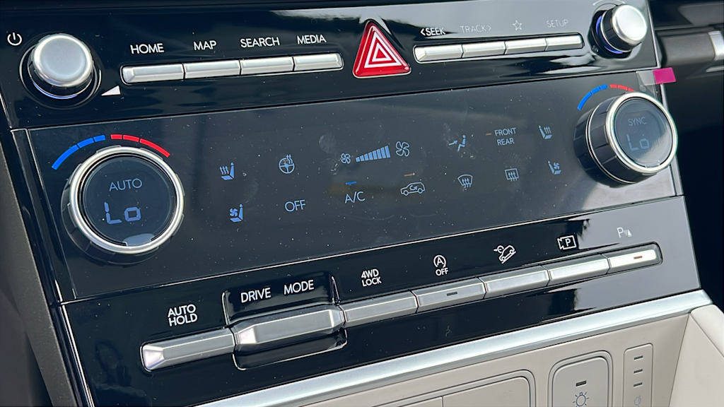 Thumbnail: 2025 Hyundai Santa Fe - 22