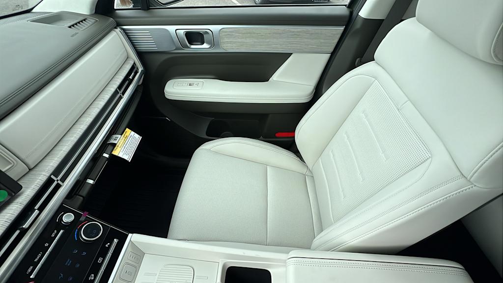 Thumbnail: 2025 Hyundai Santa Fe - 11