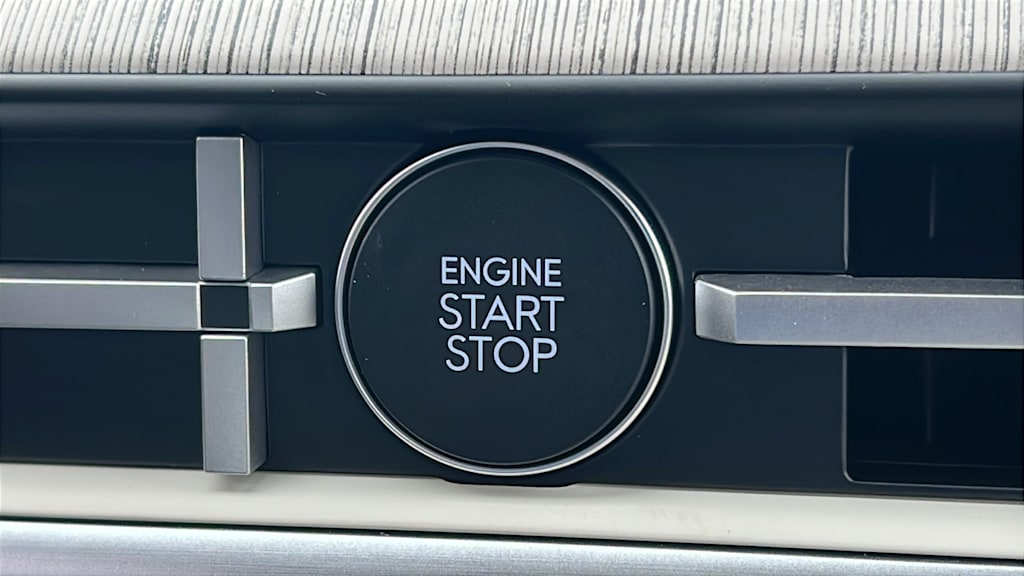 Thumbnail: 2025 Hyundai Santa Fe - 24